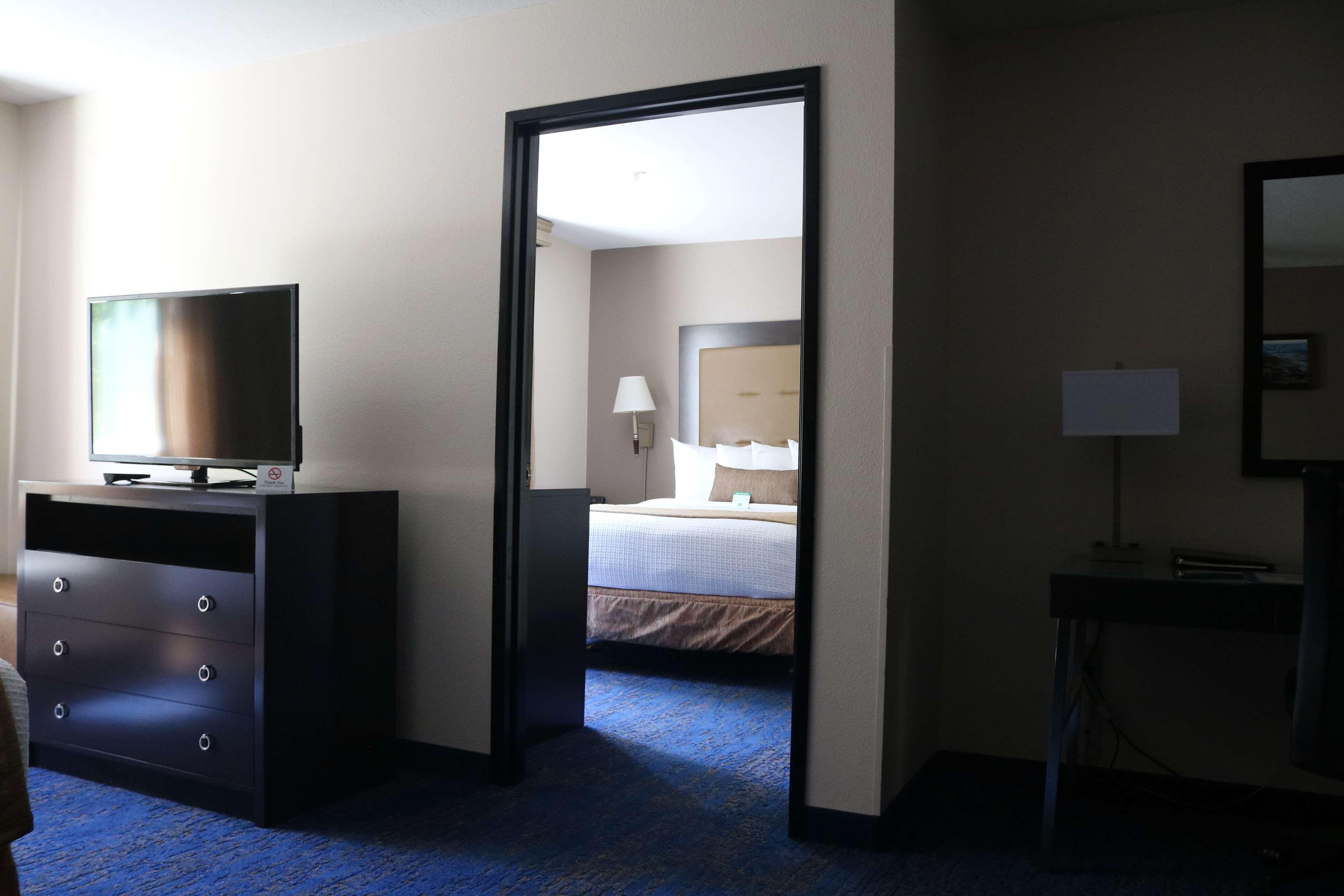 Best Western Plus Executive Hotel&Suites Sulphur Exterior foto